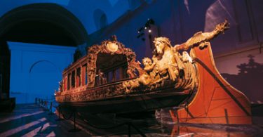 La barca sublime: un Bucintoro per i Savoia