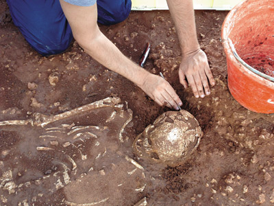 Selinunte e la necropoli Manicalunga-Timpone Nero