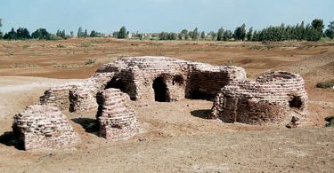 Egitto. Kom al-Ahmer e Kom Wasit: alla ricerca della capitale perduta