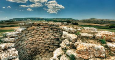 Sardegna scavi scoperte serri