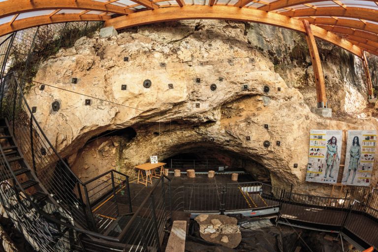 Grotta di Fumane contatti ravvicinati