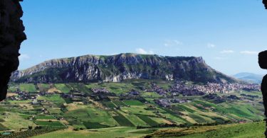 Monte Jato Federico II in Sicilia
