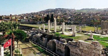 Smirne archeologia e tradizioni